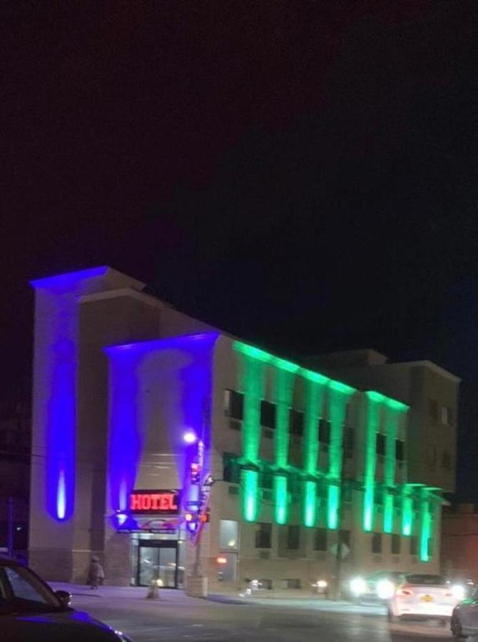Hotel Pergola Jamaica Jfk نيو يورك المظهر الخارجي الصورة